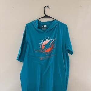 Miami Dolphins NFL Team Apparel Aqua Blue Short Sleeve Hoodie Men's XL